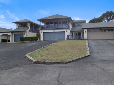611 Cliffdwellers Path