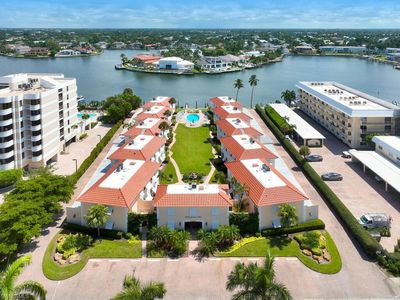 3070 Gulf Shore BLVD N #209