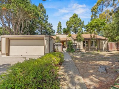 9723 Bluestem Path