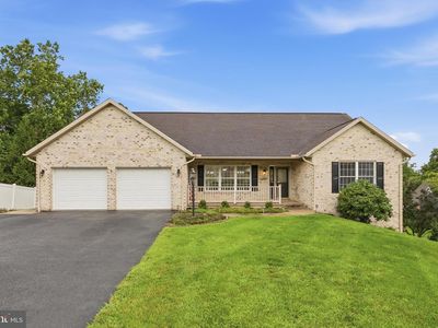 204 Jade Dr