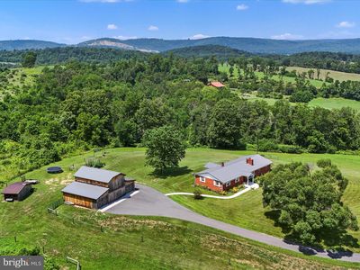 21210 Snow Hill Ln NE