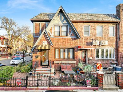 6801 Bay Cliff Ter #1