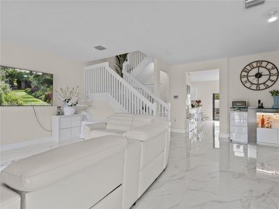 3347 W 106th Ter