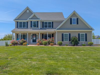 753 North Farms Road