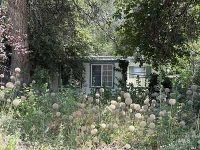 Property at 1022 N Middleton Rd, Nampa, ID