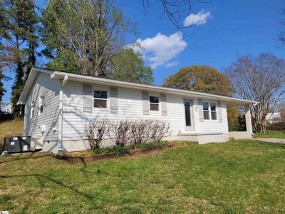 Property at 210 N Randolph Ave, Landrum, SC