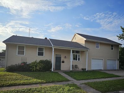 Property at 203 S 21st St, Vincennes, IN