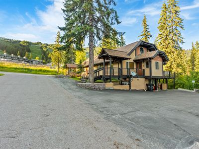 3835 Alpine Glow Avenue 3 #1-2-4