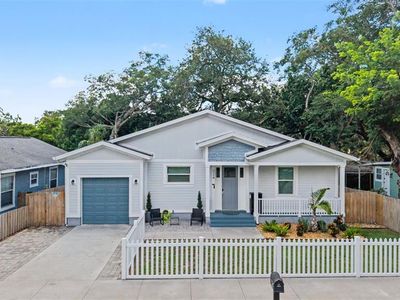 224 W EMILY STREET