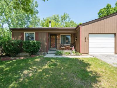 758 Woods Ct