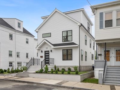 30 Tapley Ave