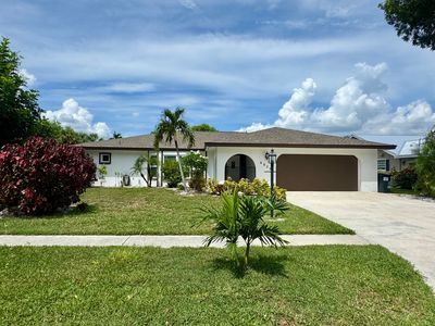 6829 Carmelle Dr