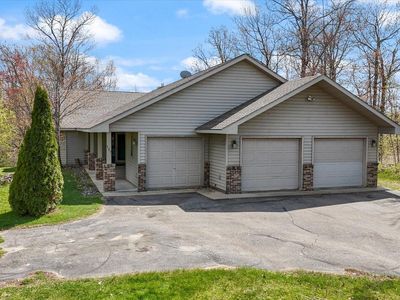 127 Eagle Dr