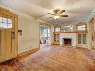 8 Whitman Ave