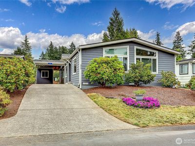 1754 NE Mesford Road #32