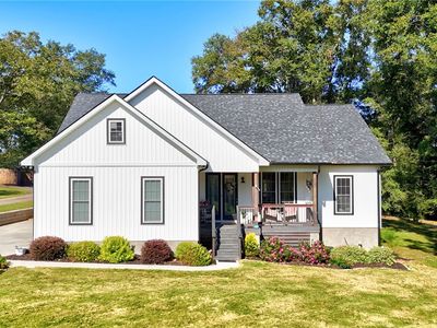19 Blue Ridge Dr