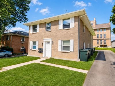 1315 Chardon Ct