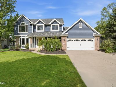 730 Parkview Dr