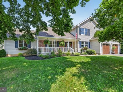 102 Holly Ct