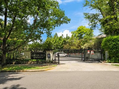 57 Hanover Cir S APT 114