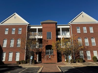 1905 N Lincoln Ave APT 319