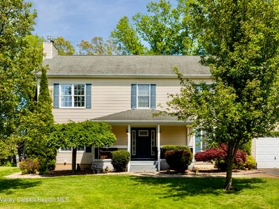 33 Camelot Court Court