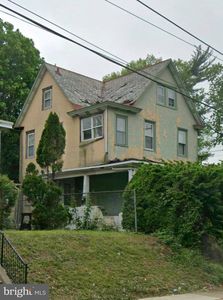 2 Central Ave