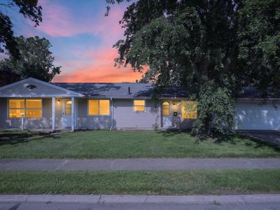 231 S Holiday Dr
