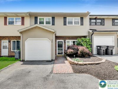 324 Tamarack Dr
