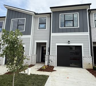 944 Tellico St