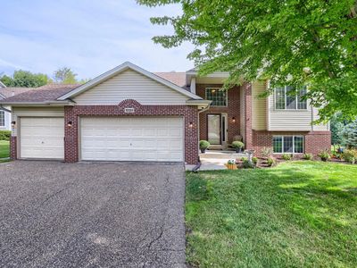 10324 Kalen Ln NE