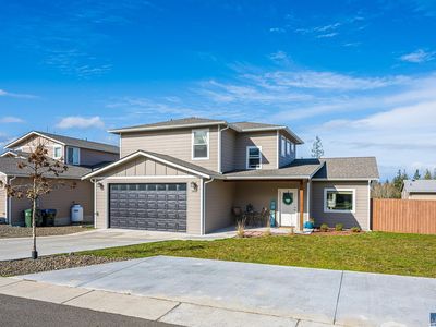 1406 Rook Dr