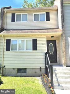 838 Hasting Ct