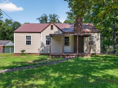 216 Nunnally Ave