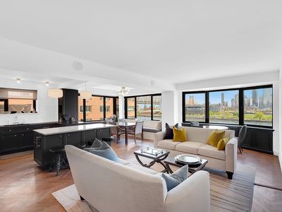 25 Sutton Pl S APT 5M