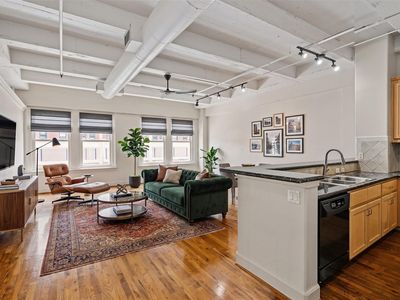1120 Texas St APT 6B