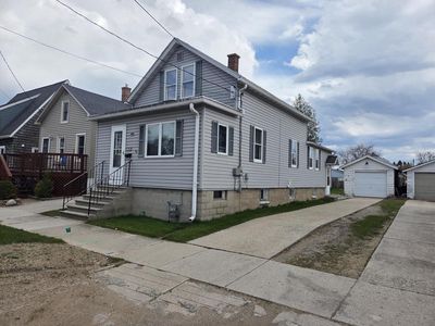1005 19th STREET