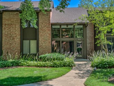 740 Saint Andrews Ln APT 48