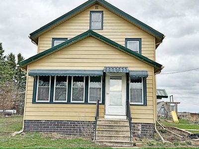 1024 Dakota Ave