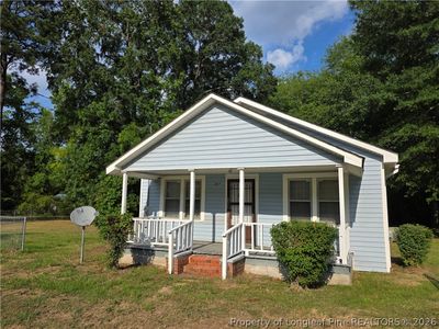 207 Triangle Pl