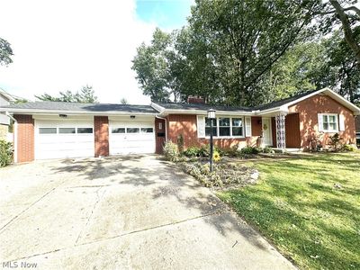 750 Bittersweet Dr NE