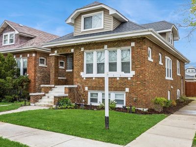 3647 Euclid Ave