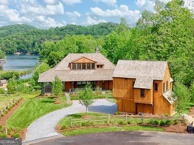 140 Cove View Ln