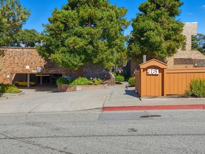 461 Dela Vina Ave APT 103