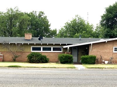 2701 W 11th St