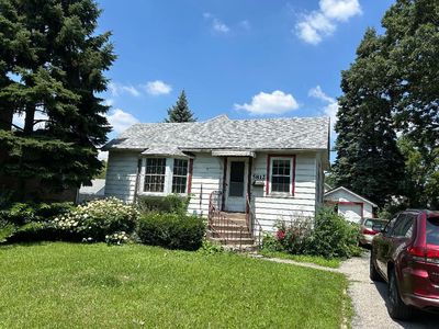 5812 Reba St