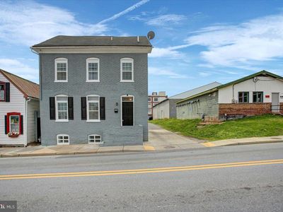 131 W Church St
