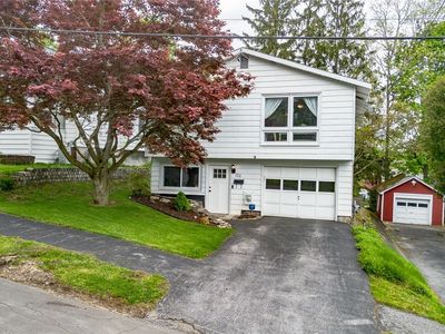 122 Atkinson Ave