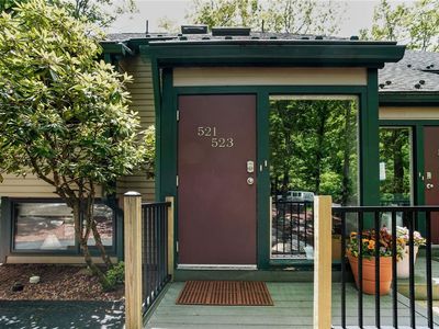 521 Laurel Pond Dr