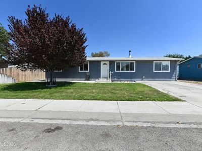 Property at 210 Willow Dr, Lovelock, NV
